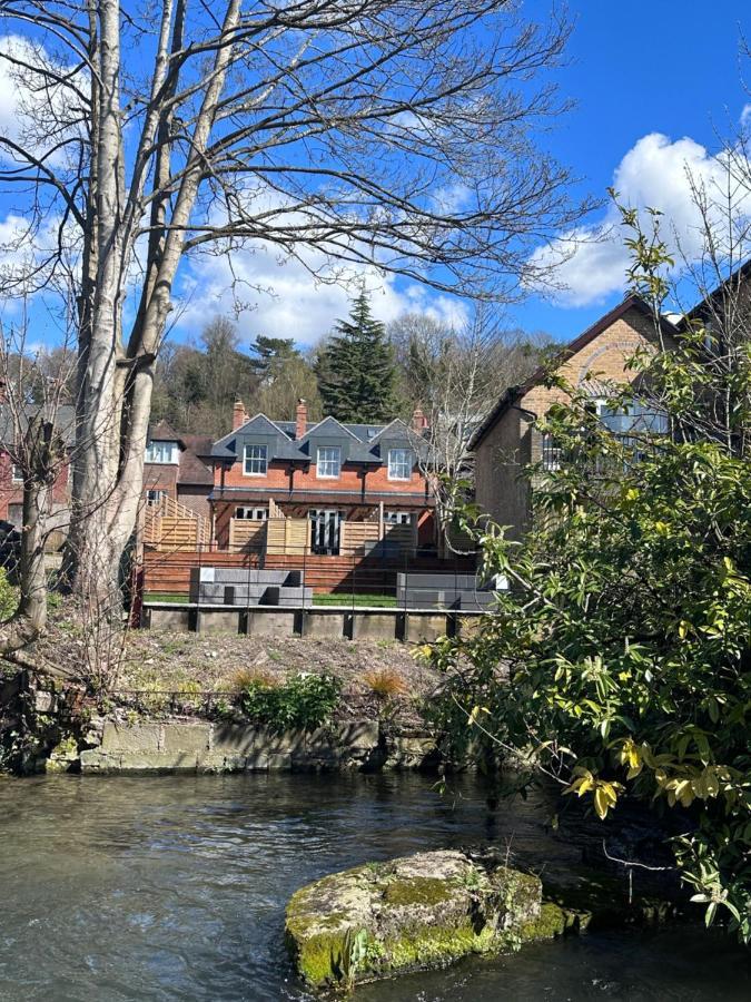 Beautiful House On The River Itchen Villa Winchester Kültér fotó